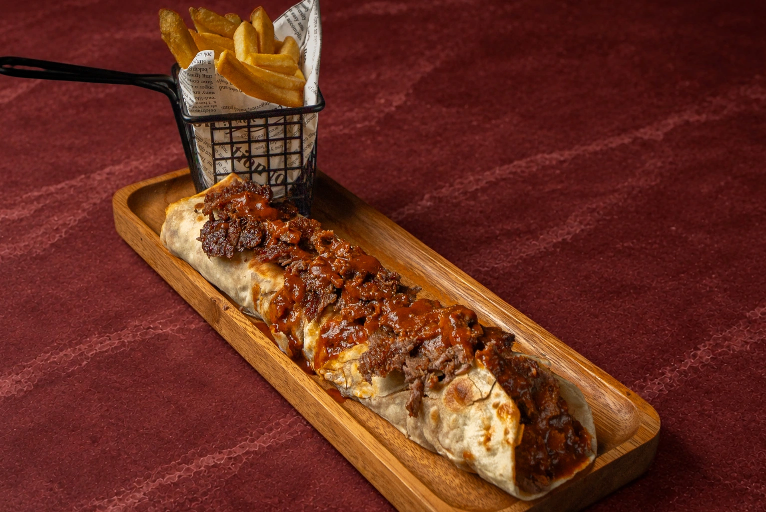 Дюрюм с говядиной — Vesna Lounge, Dubai
