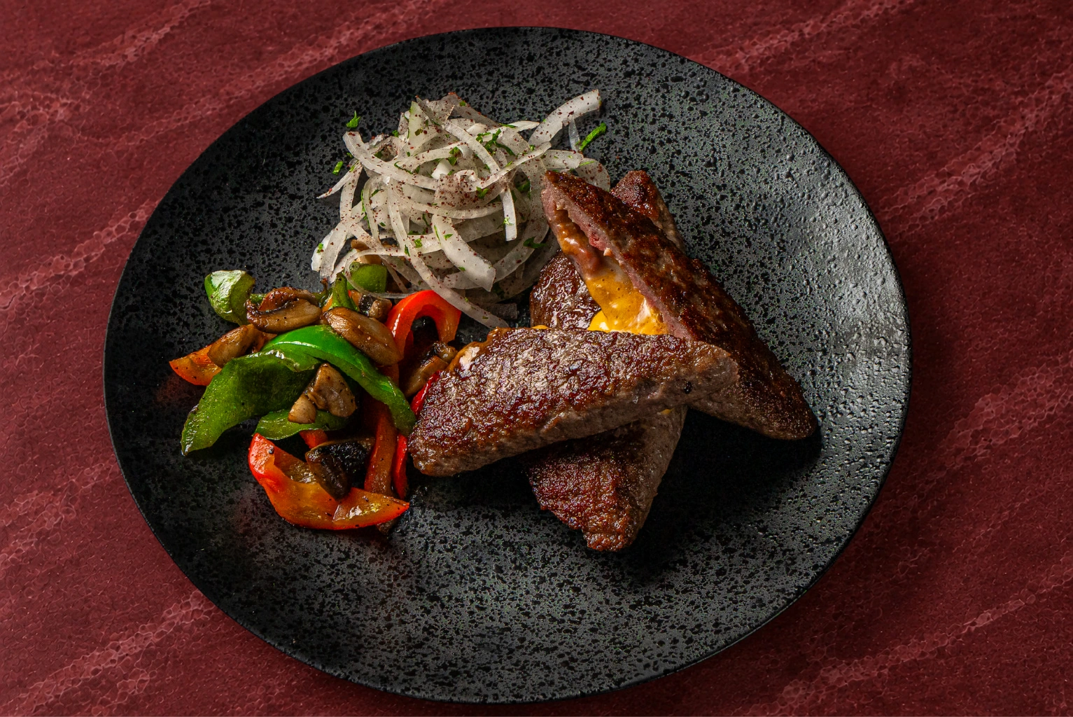 Кёфте с сыром — Vesna Lounge, Dubai
