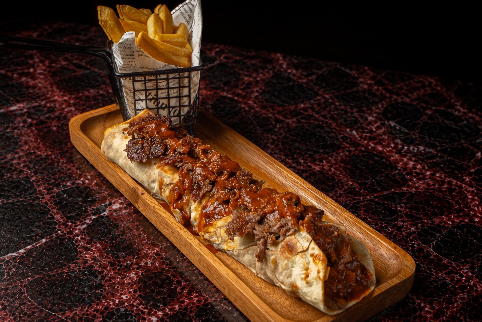 Дюрюм с говядиной — Vesna Lounge, Dubai