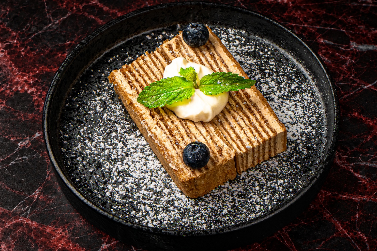 Honey Cake — Vesna Lounge, Dubai