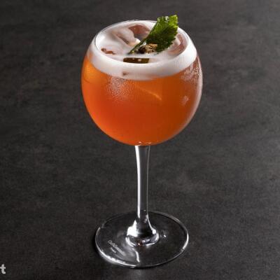 Peach berry